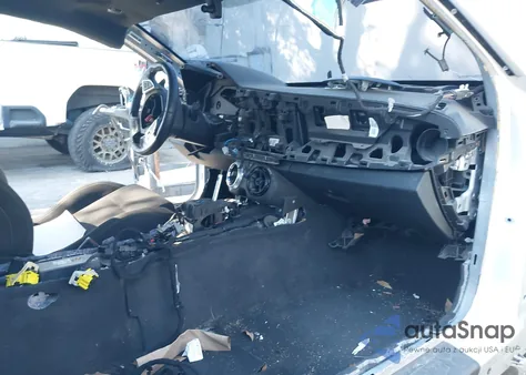 2019 Chevrolet Camaro 1Lt from USA, damaged, VIN 1G1FB1RS0K0104384